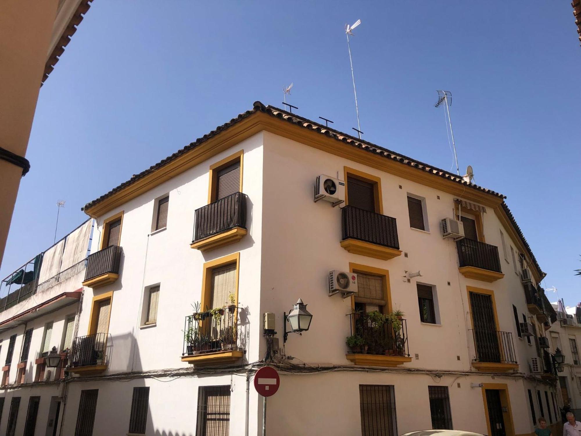 Apto Familiar Balcones A La Muralla Córdoba Eksteriør billede